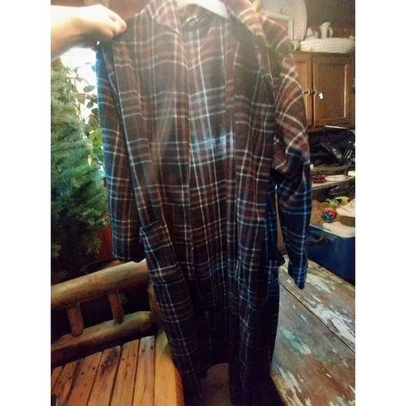 Plaid fruit of the loom bath robe - Picture 2 of 9